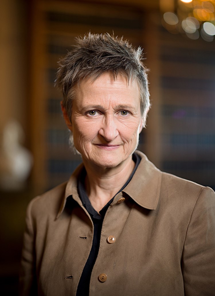 Ineke Sluiter